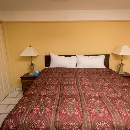 Bayport Residence Inn Roger Екстериор снимка