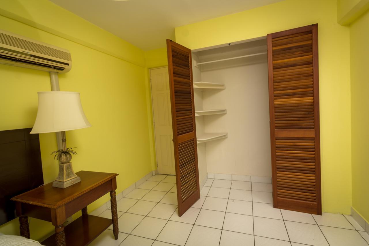 Bayport Residence Inn Roger Екстериор снимка